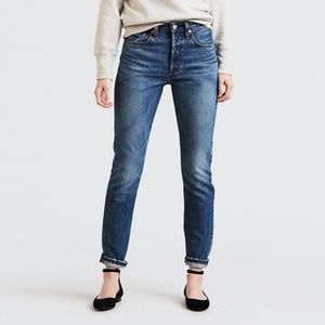 Levi's 501 Skinny Jean in Chill Pill 31x28